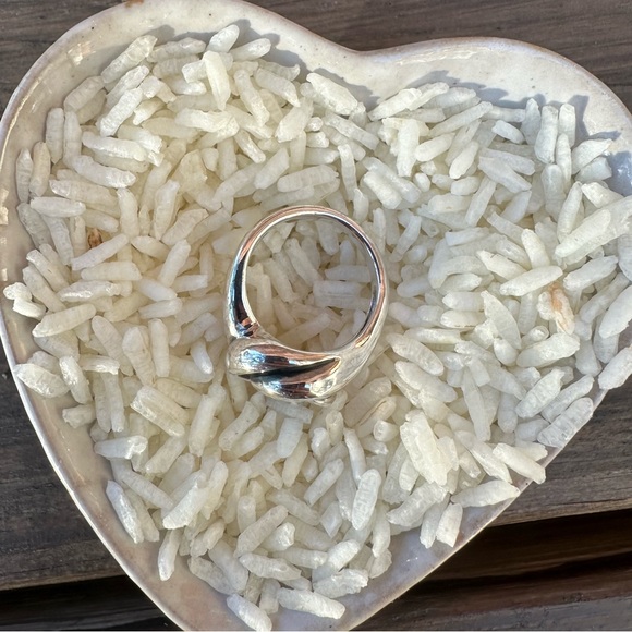 Sterling Sliver Large Knot Ring - Picture 5 of 5